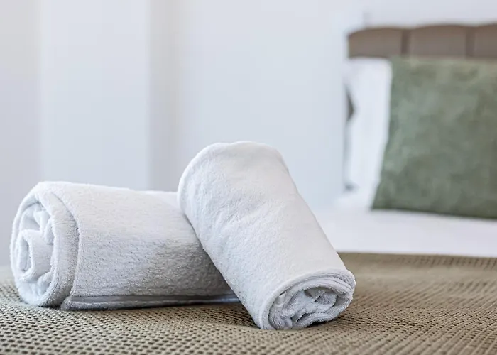 Adega Deluxe 2 Bed Pool And Gym * Lagos