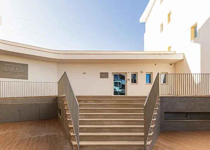 Adega Deluxe 2 Bed Pool And Gym